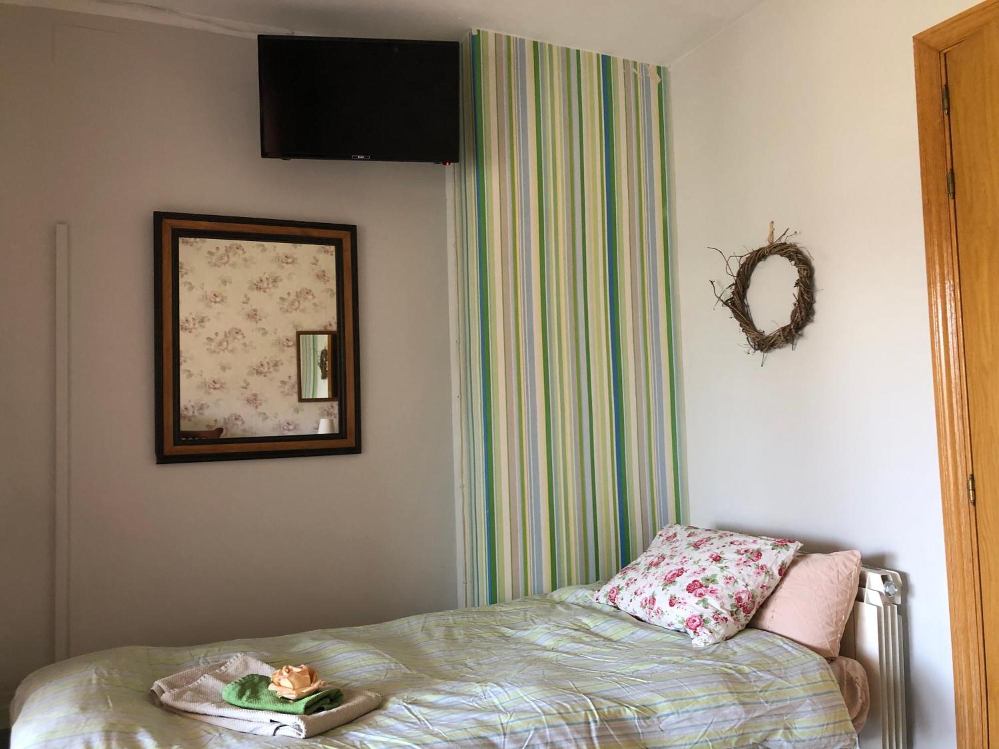 Casa Catharina Bed and Breakfast La Seu d'Urgell Eksteriør billede